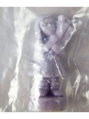 Wade Miniature Figurine Calendar Series May Flower Girl Red Rose Tea Premium NIP